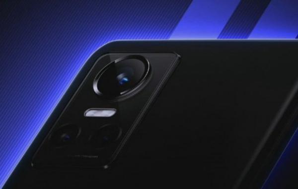 پوستر رسمی ریلمی GT نئو 3 طراحی این گوشی را به نمایش می گذارد