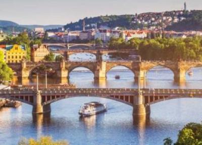 تور جمهوری چک: جاهای دیدنی پراگ ، گشتی در قلب پر قصه عروس اروپا