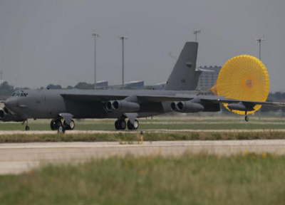 نوسازی عجیب بمب افکن قدیمی نیروی هوایی آمریکا